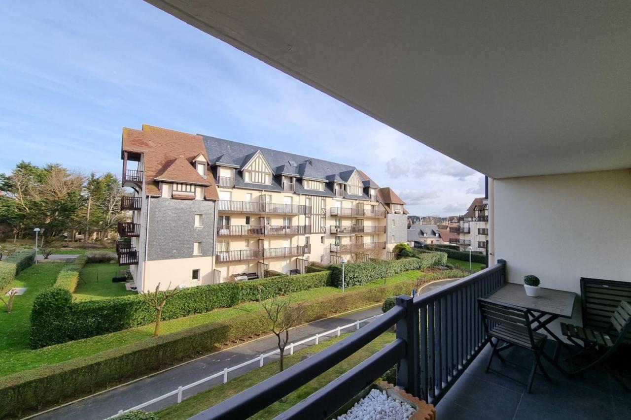 Apartment Well Equipped Near Beach Cabourg Buitenkant foto